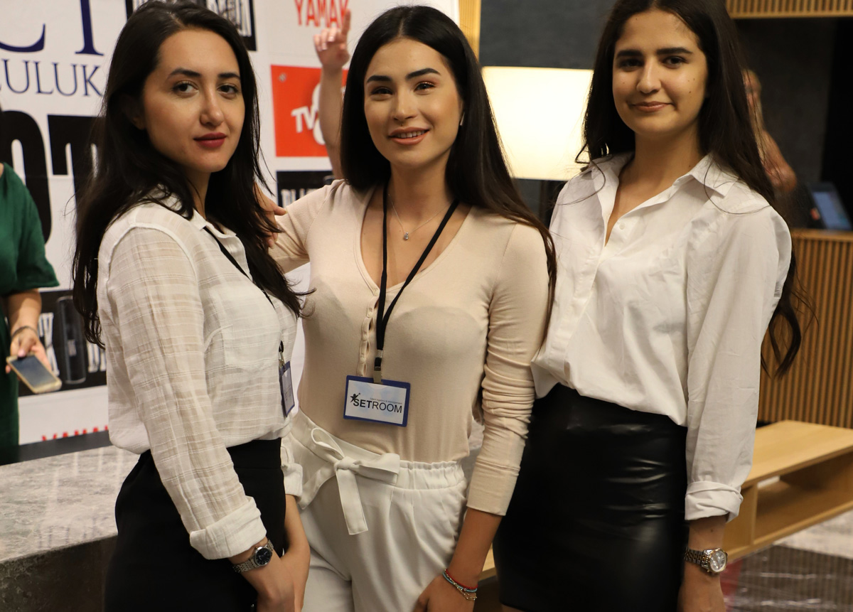 Fuar İçin Hostes